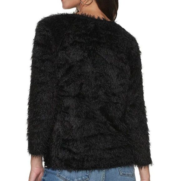 FINAL PRICE JLO Eyelash v-neck top with twisted hem black - Picture 2 of 4